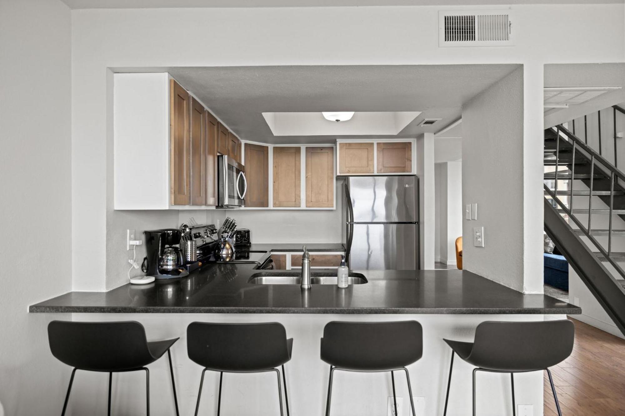 Littlefield Lofts, Hosted By Placemakr - 6Th St Austin Room photo