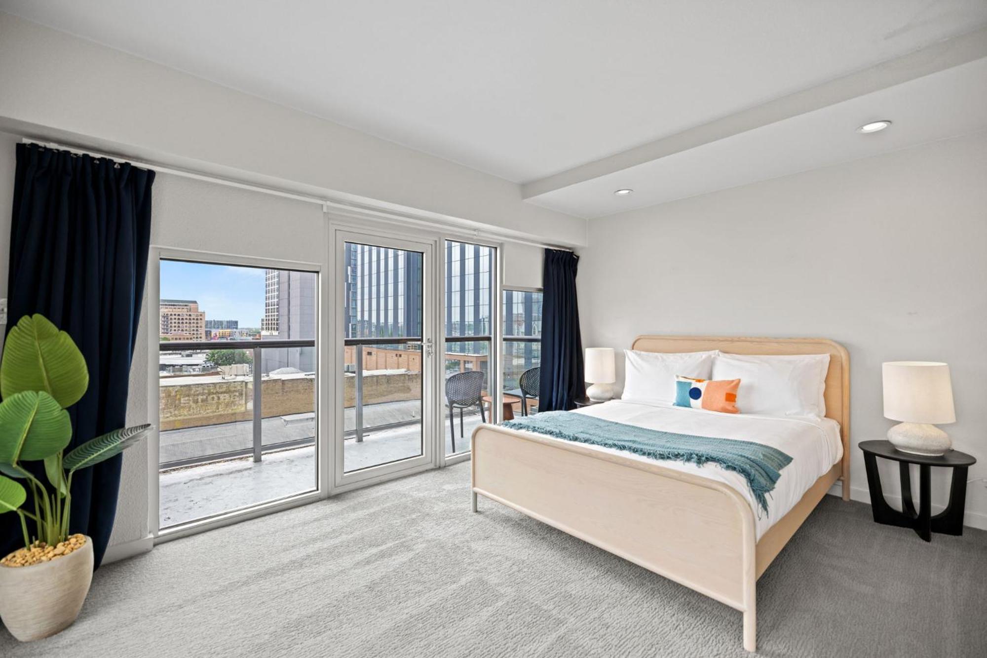 Littlefield Lofts, Hosted By Placemakr - 6Th St Austin Room photo
