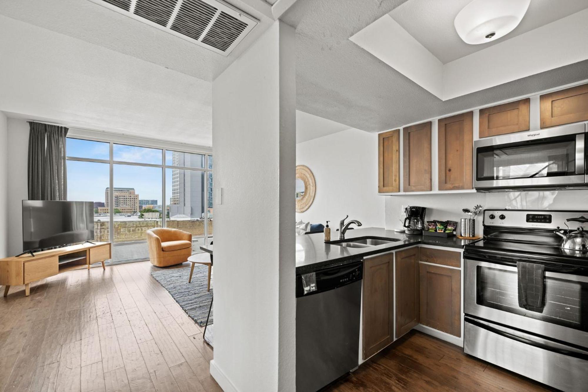 Littlefield Lofts, Hosted By Placemakr - 6Th St Austin Room photo