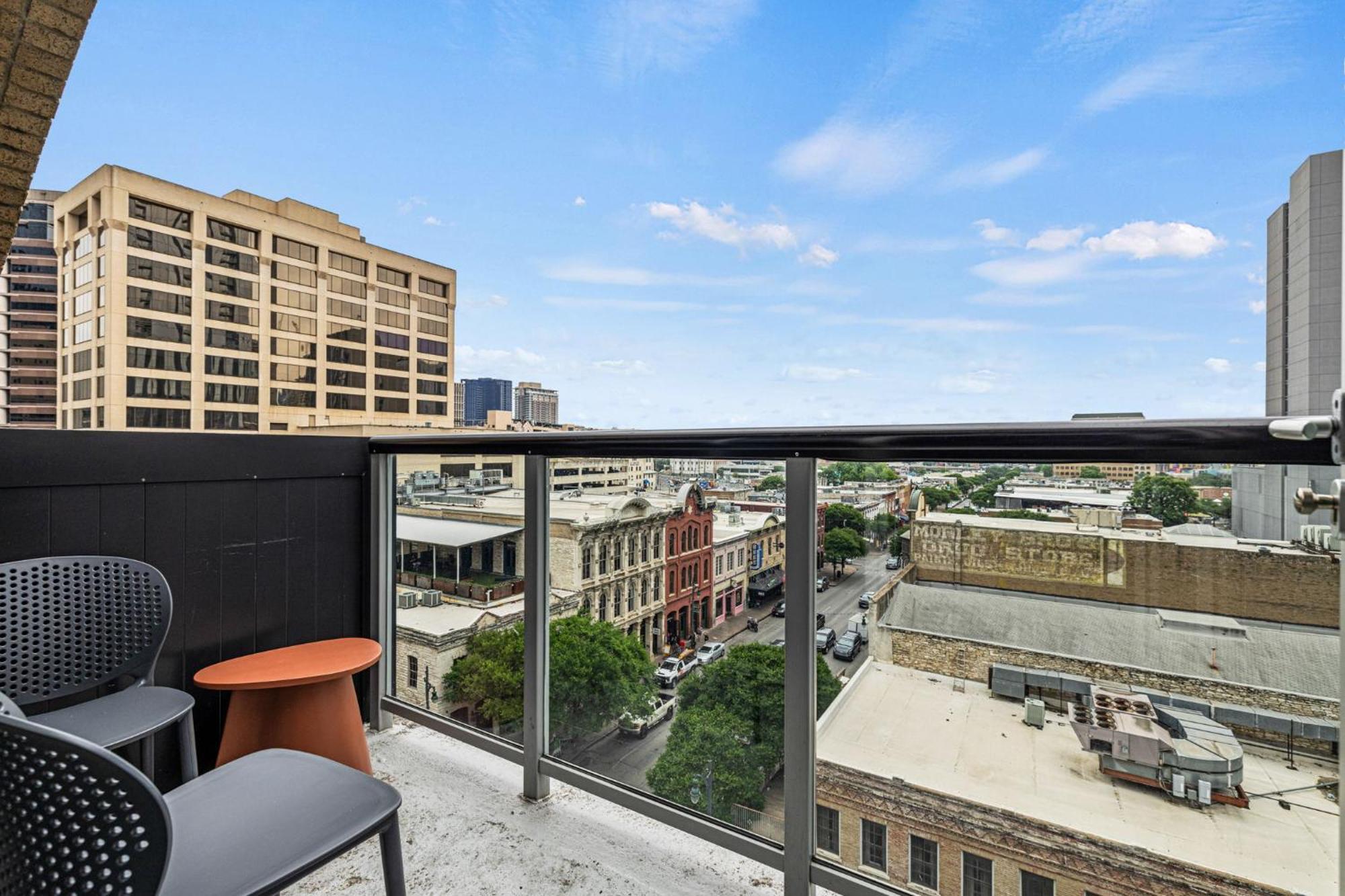 Littlefield Lofts, Hosted By Placemakr - 6Th St Austin Exterior photo